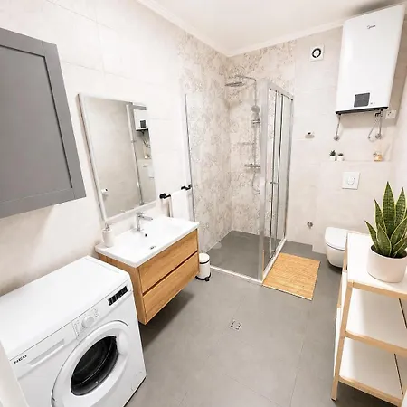 Rosemary Apartment-Cosy And Peaceful Spot With Private Parking Apartman *